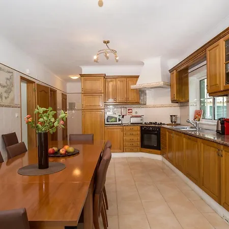 Penina 4 Bed Villa *